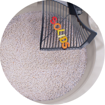 Demonstration of how the GenieArm scoops away solids out of the CatGenie.